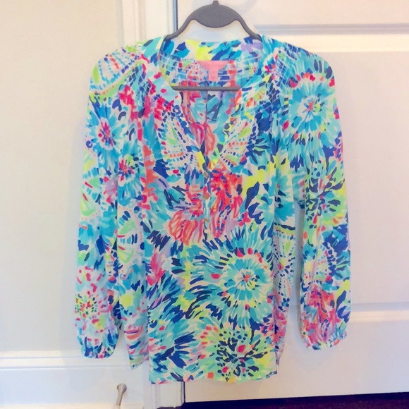 Lilly Pulitzer Tops - Lilly Pulitzer Elsa Top